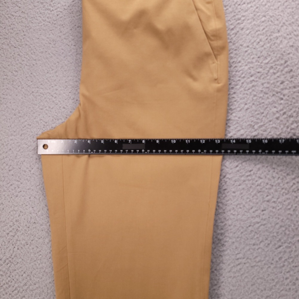 CHICOS Pants Size XL/16 (3) Tan Straight Leg Capri Crop Twill Stretch NEW - Picture 11 of 13